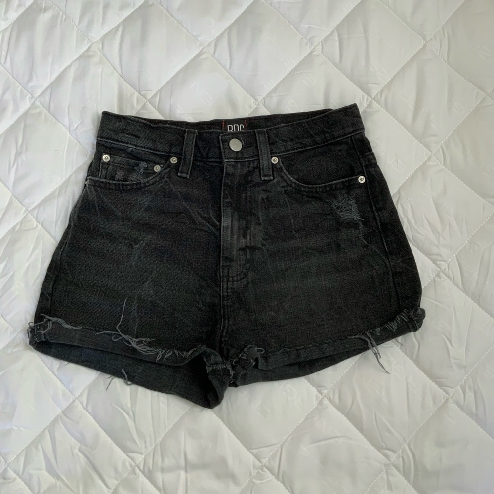 Urban Outfitters BDG Girlfriend High-Rise Denim Shorts